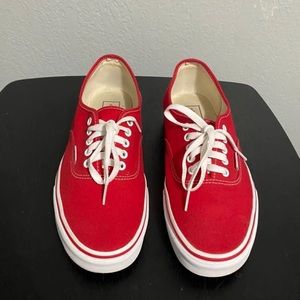 Mens Classic Tie-Up Vans Sneakers